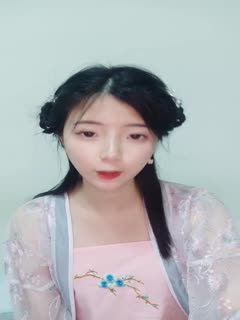 高颜值大红苗条爆乳妹子自摸诱惑 脱掉内裤沙发上全裸自摸逼逼非常诱人 很是诱惑喜欢不要错过